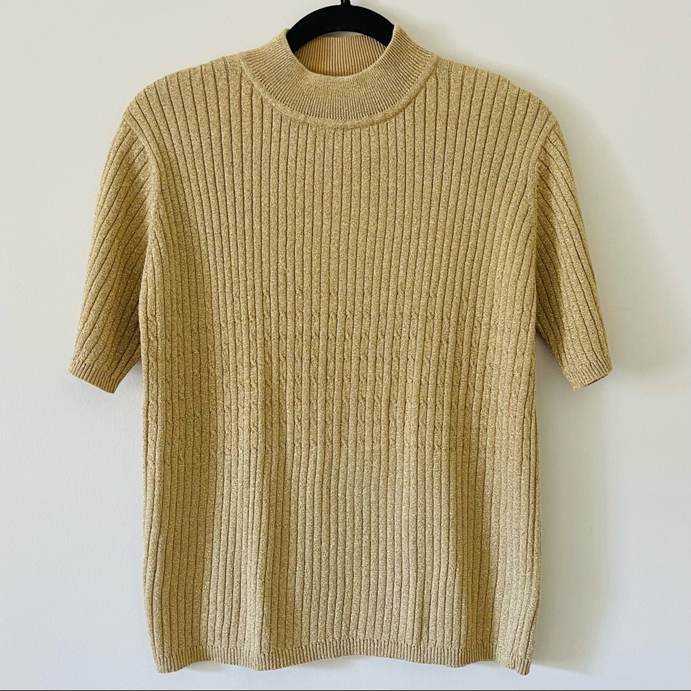 Cleo Beige Gold Metallic Short Sleeves Mock Neck Ribbed Knit Sweater Size US M